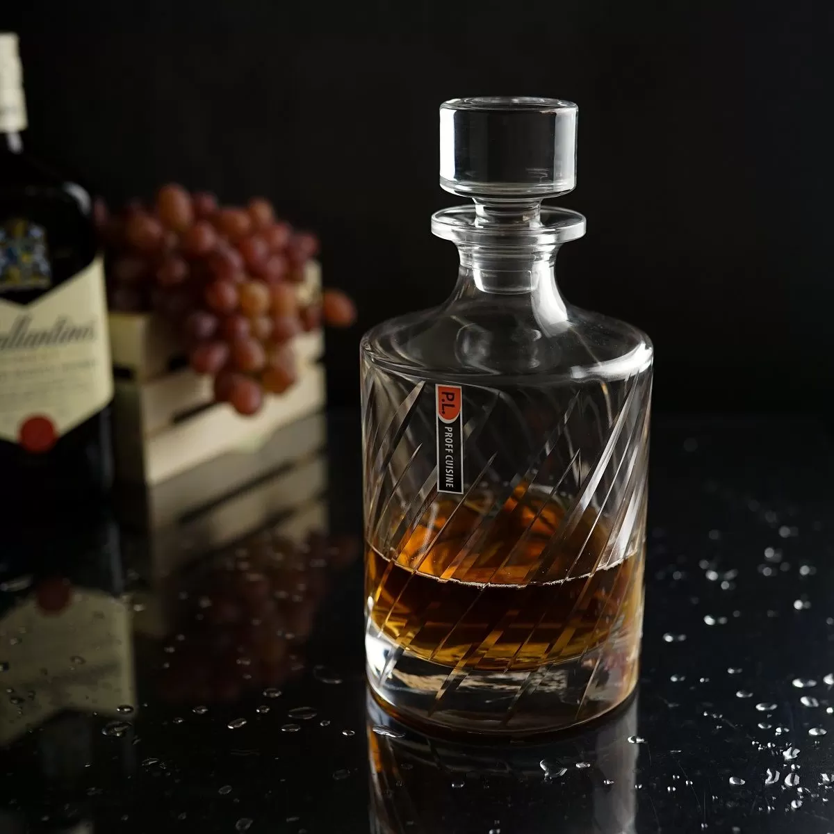 Штоф с крышкой "Prestige" 900 мл, стекло P.L. — BarWare