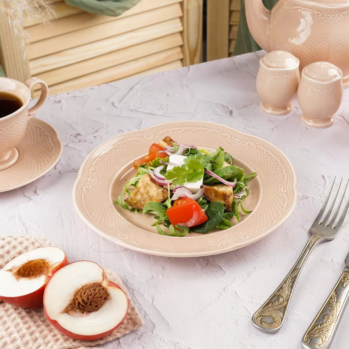 Тарелка 23 см, фарфор,серия "Aristocrat-Peach Tea", Noble
