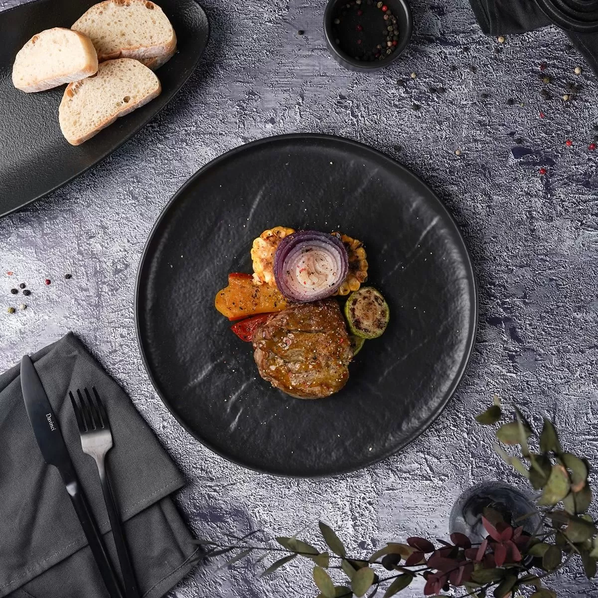 Тарелка Black Raw Stellar d=27 см, h=3 см, P.L. Proff Cuisine