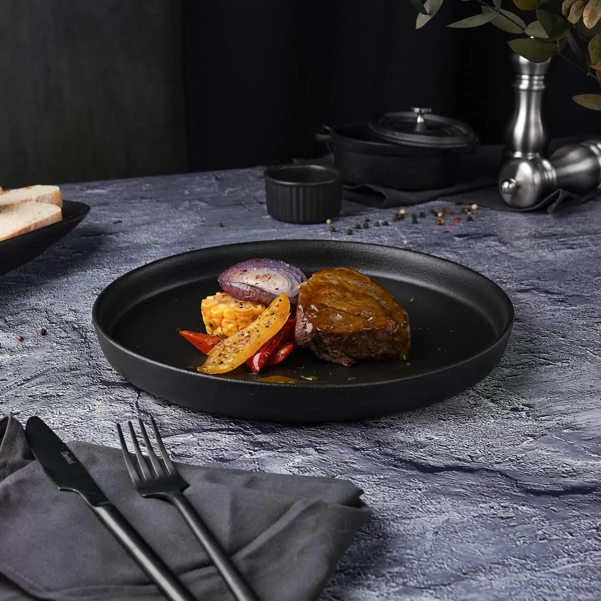 Тарелка Black Raw Steller 27 см, P.L. Proff Cuisine