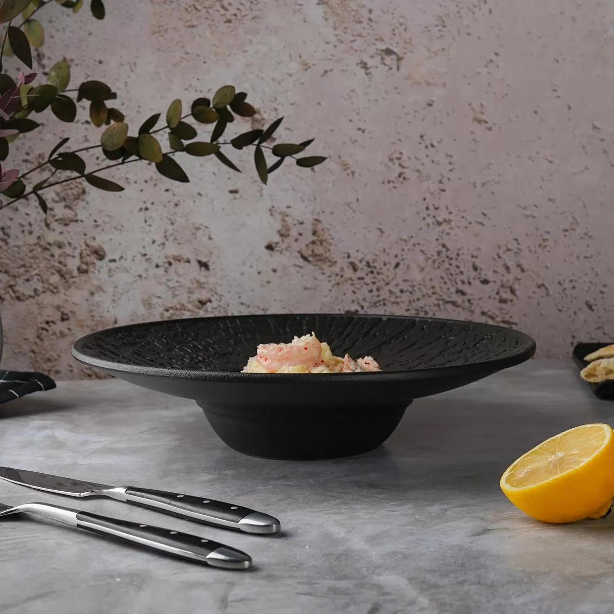 Тарелка для пасты,супа,салата d=27см, h=5,5см, 250 мл, серия "Black Raw Wood" P.L. — ProffCuisine