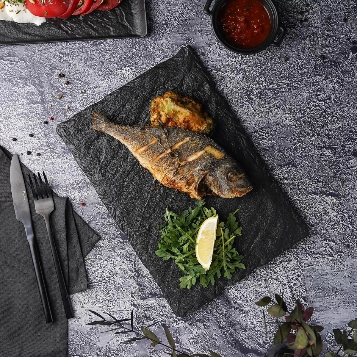Блюдо для подачи Black Raw Steller 30*21*1,2 см, P.L. Proff Cuisine