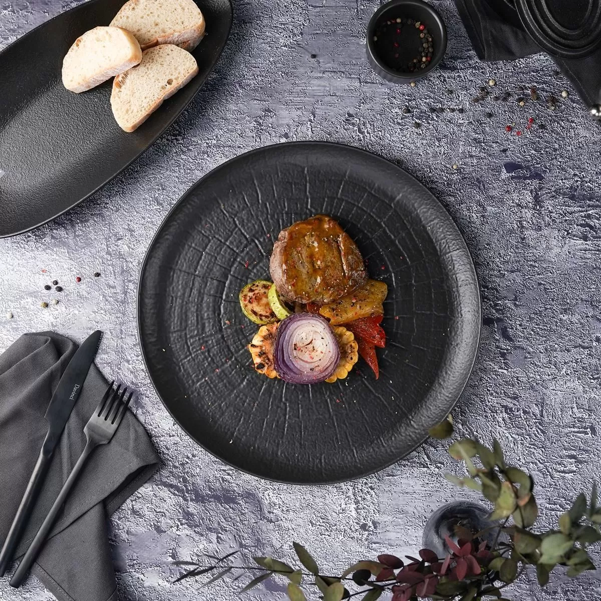 Тарелка Black Raw Stellar 29,5 см, P.L. Proff Cuisine