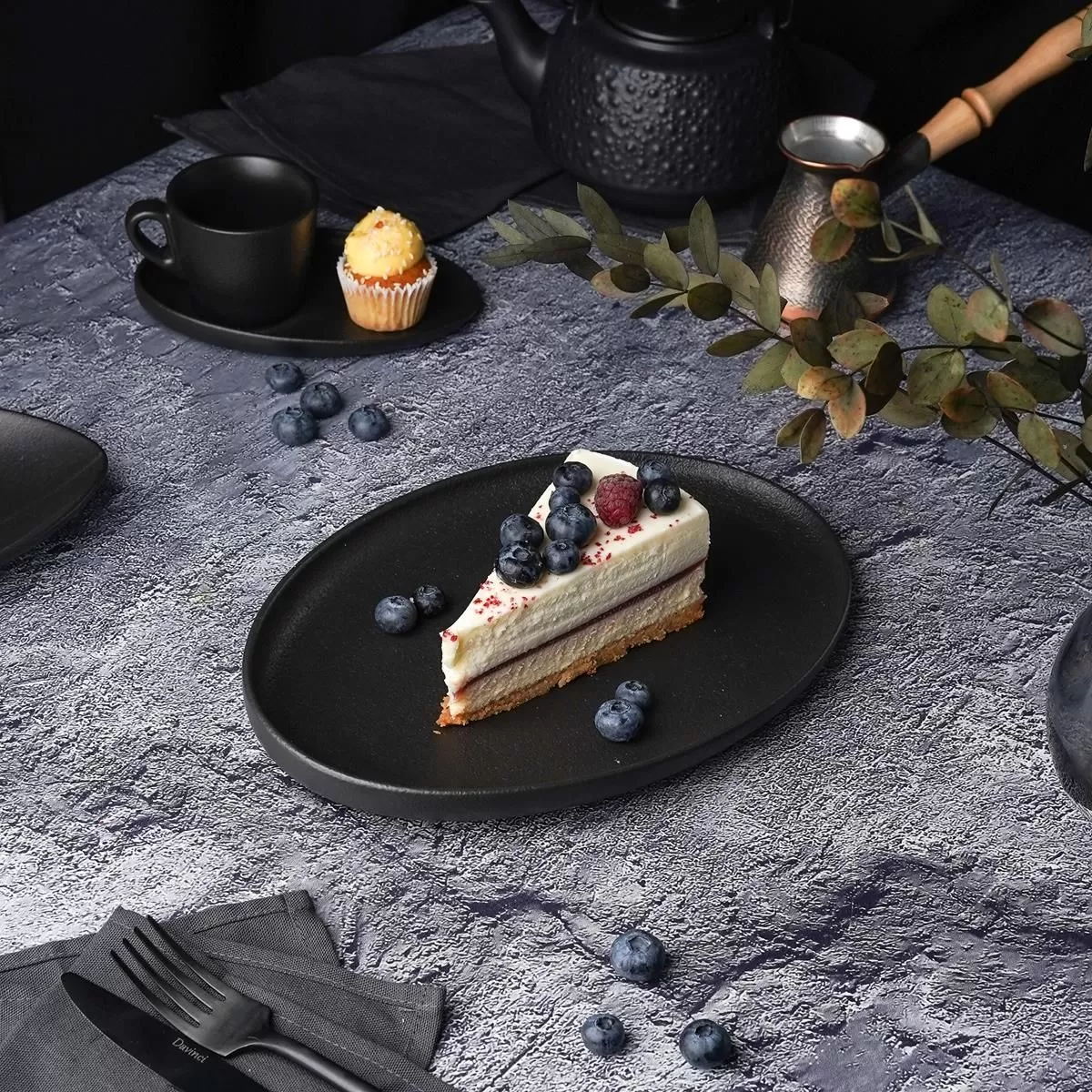 Тарелка Black Raw Steller 26,8*19 см, P.L. Proff Cuisine