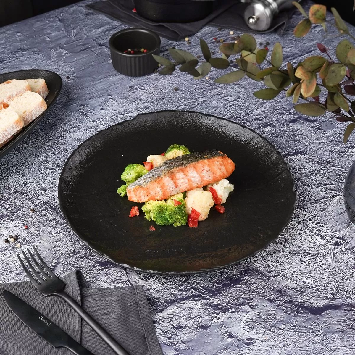 Тарелка Black Raw Steller 26 см, P.L. Proff Cuisine