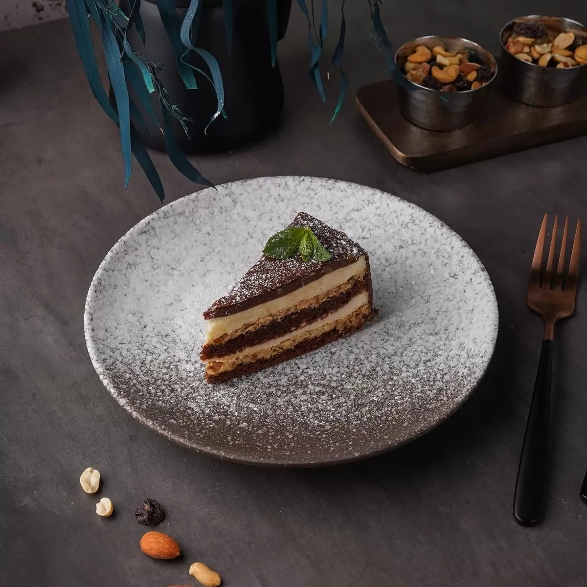Тарелка d=22 см, Brown Taiga Untouched, P.L. Proff Cuisine