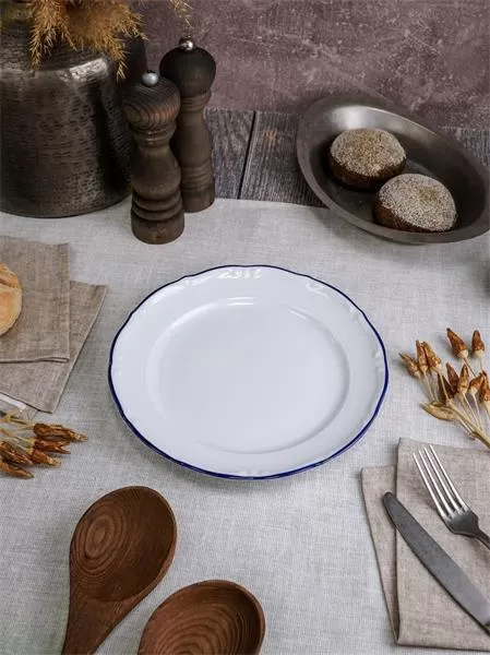 Тарелка мелкая 23 см, кант синий