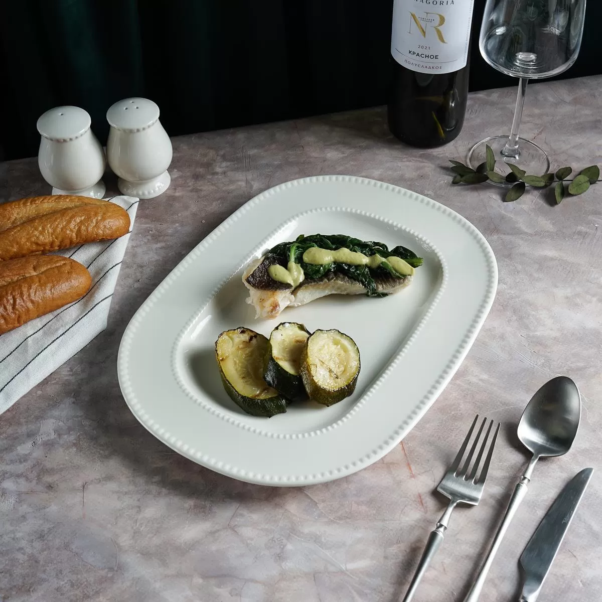 Блюдо прямоугольное 33*24,5 cм, h-2.1см, фарфор "NOBLE" серия "LUXE"