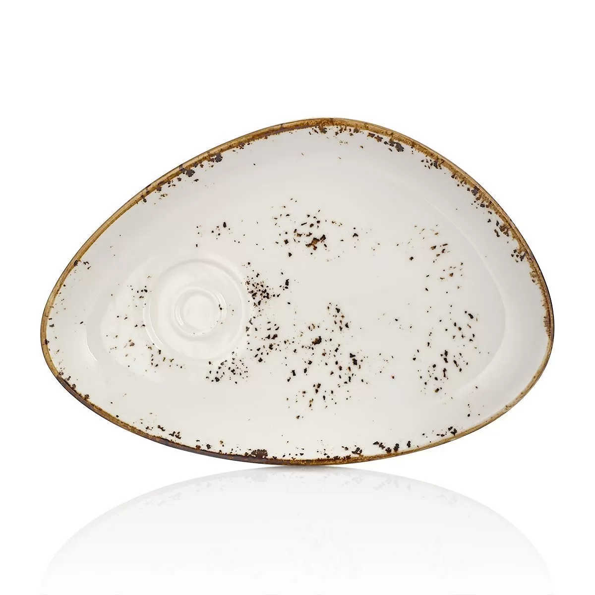 Блюдце чайное 25*17 cм,серия "Elegance"  фарфор "By Bone"