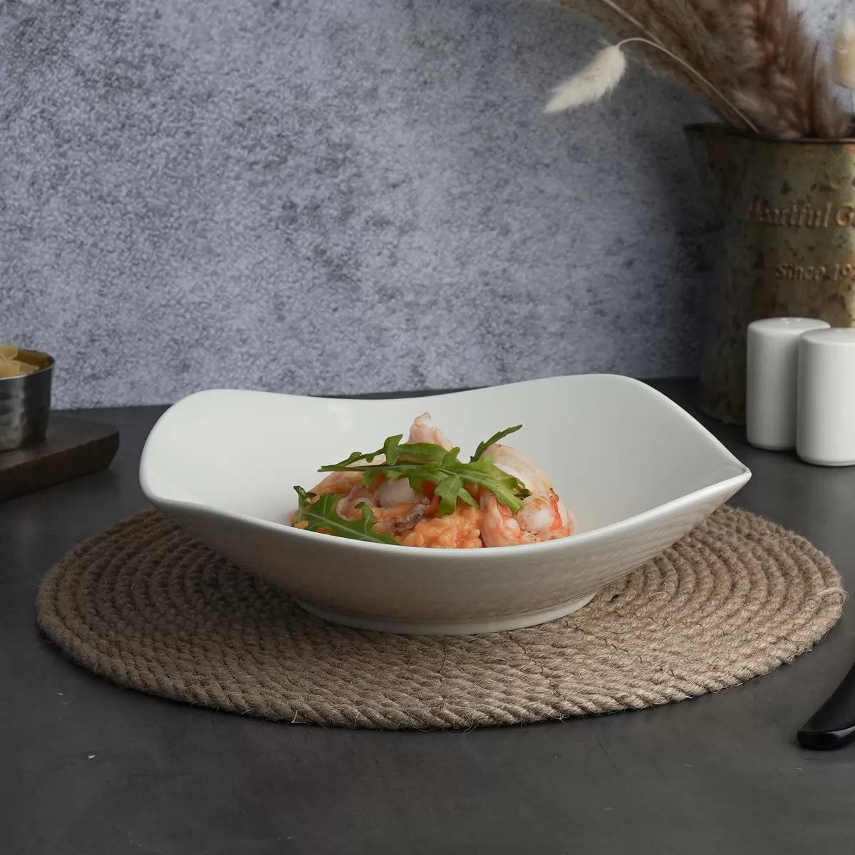 Салатник 22*22 см, h=6 см, v=600мл, фарфор "NOBLE" серия "Fine Plus"