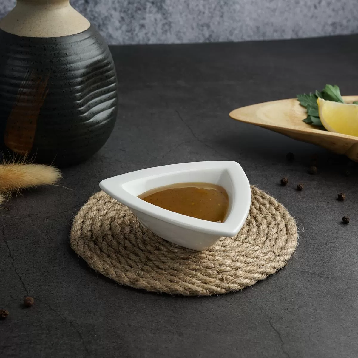 Соусник "Mini Mix" треугольник, 25 мл,  7.5*2.5 см.P.L. Proff Cuisine