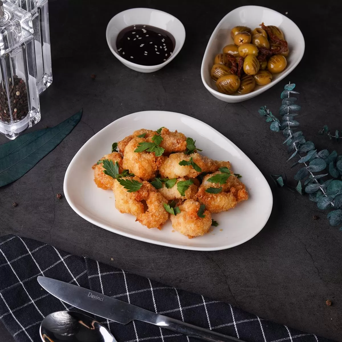 Тарелка мелкая 19*16,5 см,фарфор,серия "Island White", By Bone