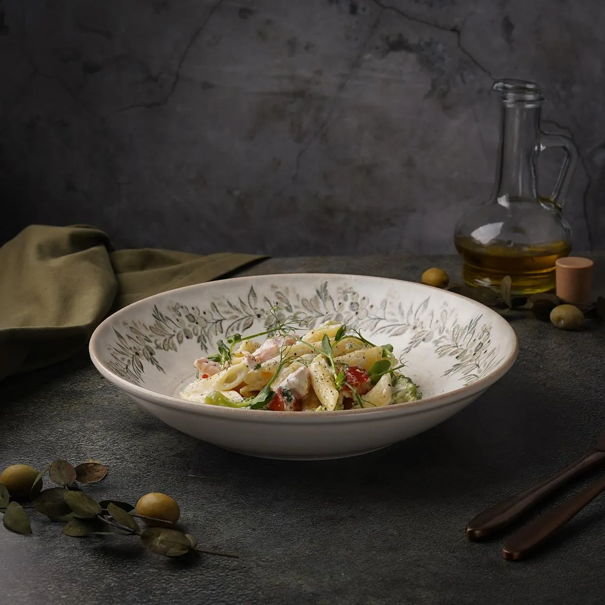 Салатник d=25 cм,фарфор,серия "Oliva", By Bone